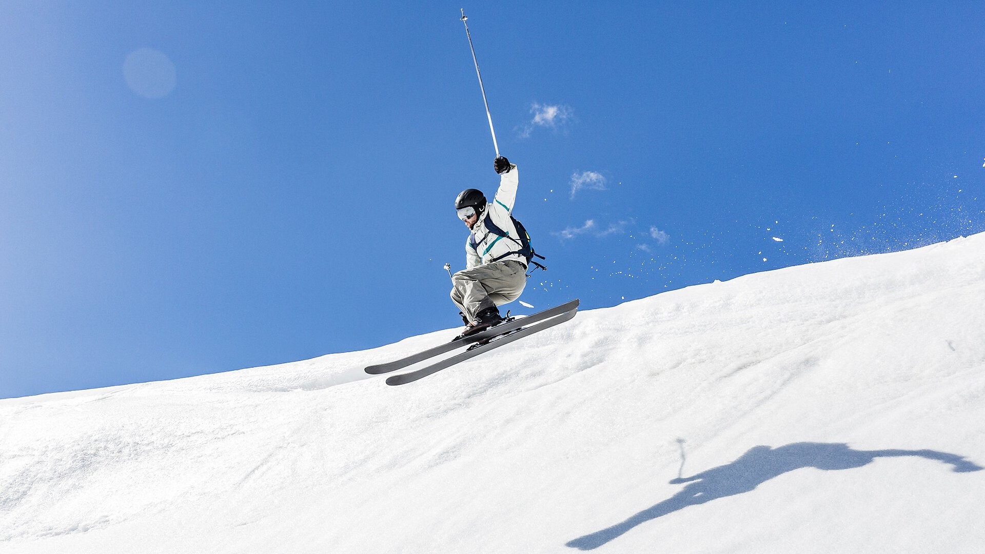 开云官方网站-双雄会，绝杀！补时世界波，一球定乾坤，双雄会补时绝杀，世界波一球定乾坤